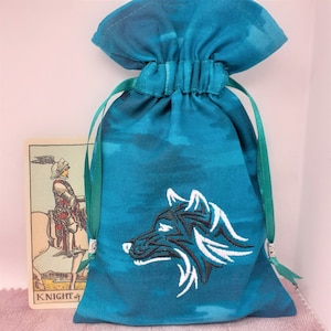 Deluxe Tarot Karten Beutel Tasche, gefüttertes Beutel, handgefertigt - Stickerei - Wolf - Tibetanische Silberperlen - Neues Design