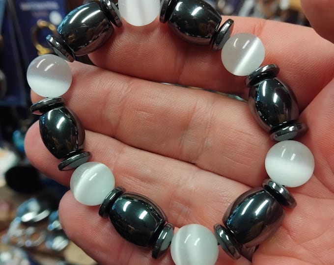 Bracelet- hematin-cat's eye white-Bracelet-10-12 mm -Handmade-Gift-Yourself-Friends-Family-Loved One