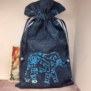 Deluxe Tarot - Orakelkarten EXTRA LARGE- Beuteltasche, gefüttertes Täschchen, handgefertigt -Elefant- Tibetsilber-Perlen- Neues Design