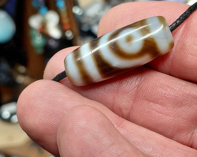Agate roller- Tibetan motifs -Tzi Beads- 3.0 - 3.7 cm-Pendant- Black Cord- Gift Box- Gift-Yourself- Friends-Family-Loved One