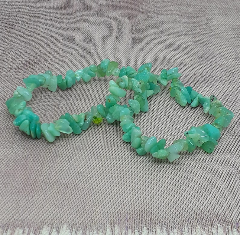 Chrysoprase A Grade Spiritual Protection Higher Consciousness Gemstone Chip Stretchy Bracelet-Stylish