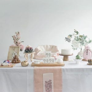 Option B, Baby Girl Dohl Rental Table, Dohl, 100 days Table, Dol Party, Lulu Studio