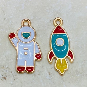 Mini Astronaut and his spaceship ( 2pcs set )