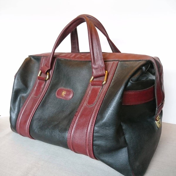 Vintage Pierre Cardin hold all bag