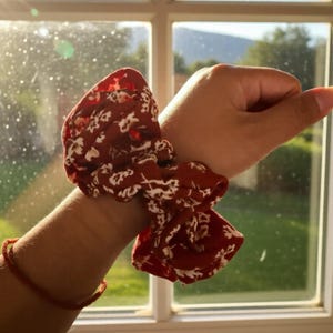 Rust ditsy floral hair scrunchie fashion hair ties - Gifts - Bridesmaids Gifts - Gifts for her