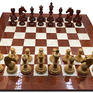 Chess board Ferrer red glossy & Unicorn luxury chess set image 1