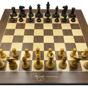Chess board DGT Polgar & DGT Judith Polgar chess pieces