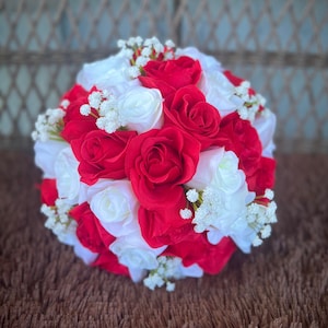 Romantic Real Touch  Red White Wedding Bouquet, Stunning Rose Buds Bridal Bouquet, Babysbreath Roses Bouquet, Bridesmaid bouquet,Boutonniere