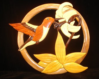Beautifully hand crafted 3 dimensional Intarsia Wood Art HUMMINGBIRD & LILY Sign Wall Plaque