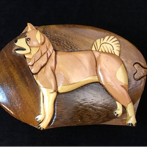 Wunderschön handgefertigte 3 dimensionale Intarsien Holz Kunst AKITA Hund Puzzle Holzkiste
