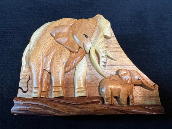 Elephant and Baby Puzzle Boxes Elephant and Baby Puzzle Boxes