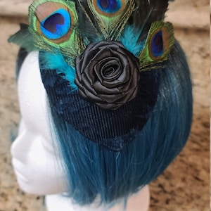 Turquoise Hat, Peacock Feather Mini Hat, Peacock Fascinator, Party Hat, Feather Barette, Afternoon Tea Hat, Feather Fascinator