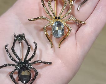 Spider Brooch, Spider Pin, Rhinestone Brooch, Rhinestone Pin, Halloween Brooch, Halloween Pin