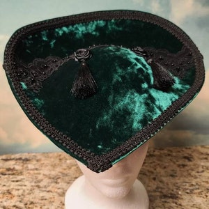 Antique Edwardian Style Black & Green Velvet Hat Eleanornarrowfrontbrimdarkgree  main image 4