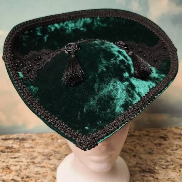 Emerald Green Hat, Victorian Hat, Edwardian Hat, Downton Abbey Hat, Kentucky Derby Hat, Velvet Top Hat, Ladies Formal Hat, Vampire Hat