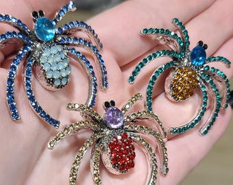 Spider Brooch, Spider Pin, Halloween Brooch, Halloween Pin, Rhinestone Brooch, Rhinestone Pin