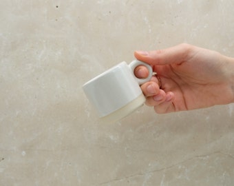 Ceramic espresso cup with handle - 60 ml - Yang Collection