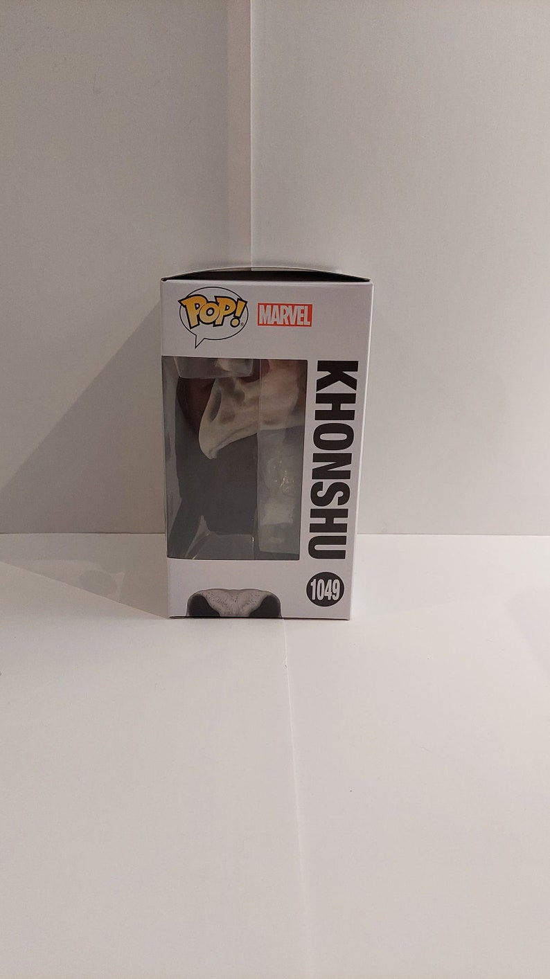 Marvel Moon Knight Box Lunch Exclusive Glow in the Dark Khonshu Funko