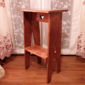 CHAIR - STOOL - POT REST