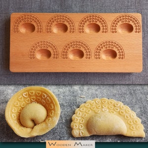 TORTELLINI mold  Mod.&quot;CUORE&quot;. Mold for Tortellini e Agnolotti. Wood and certificate oil