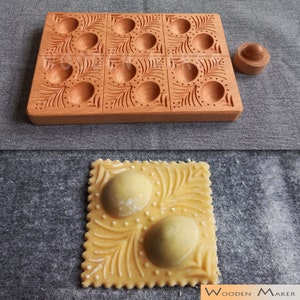 Stampo per ravioli &quot;OVALS&quot; 6 cavità. Falla veloce e semplice. Con pestello. Dimensioni ravioli 6,5x6,5 cm