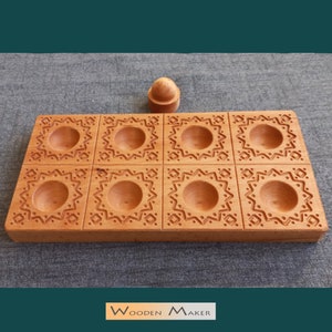 Ravioli mold  &quot; stella&quot;. 8 cavità. Fallo veloce e semplice! Con pestello. Raviolo 5x5 cm, ripieno 2,5 cm