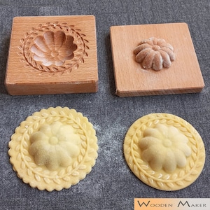 Raviolo gourmet  7cm - Mod. FLOWER- Beech mold for pasta fresca. Size 8x8 cm. Mold and counter mold to speed up and improve the realization.