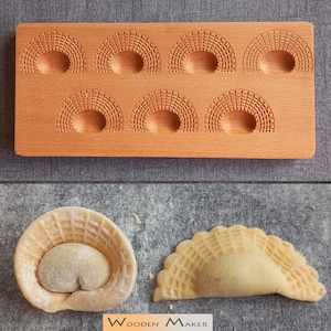 TORTELLINI mold  Mod.&quot;RAGGERA&quot;. Mold for Tortellini e Agnolotti. Wood and certificate oil