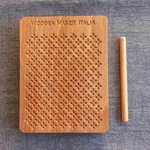 Mod. PIZZO. Gnocchi/cavatelli/garganelli wood tablet . Beech tree and oil for food use. Size 11x15 cm