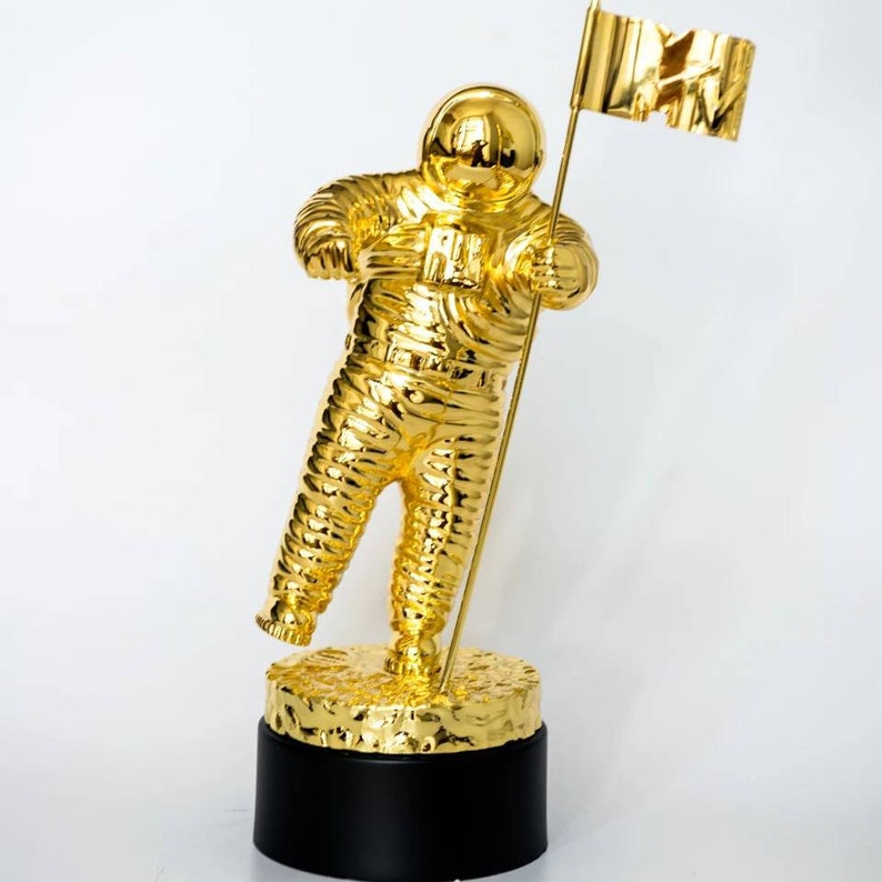 24K Real Gold Plated MTV Video Movie 2020 Award Trophy Etsy