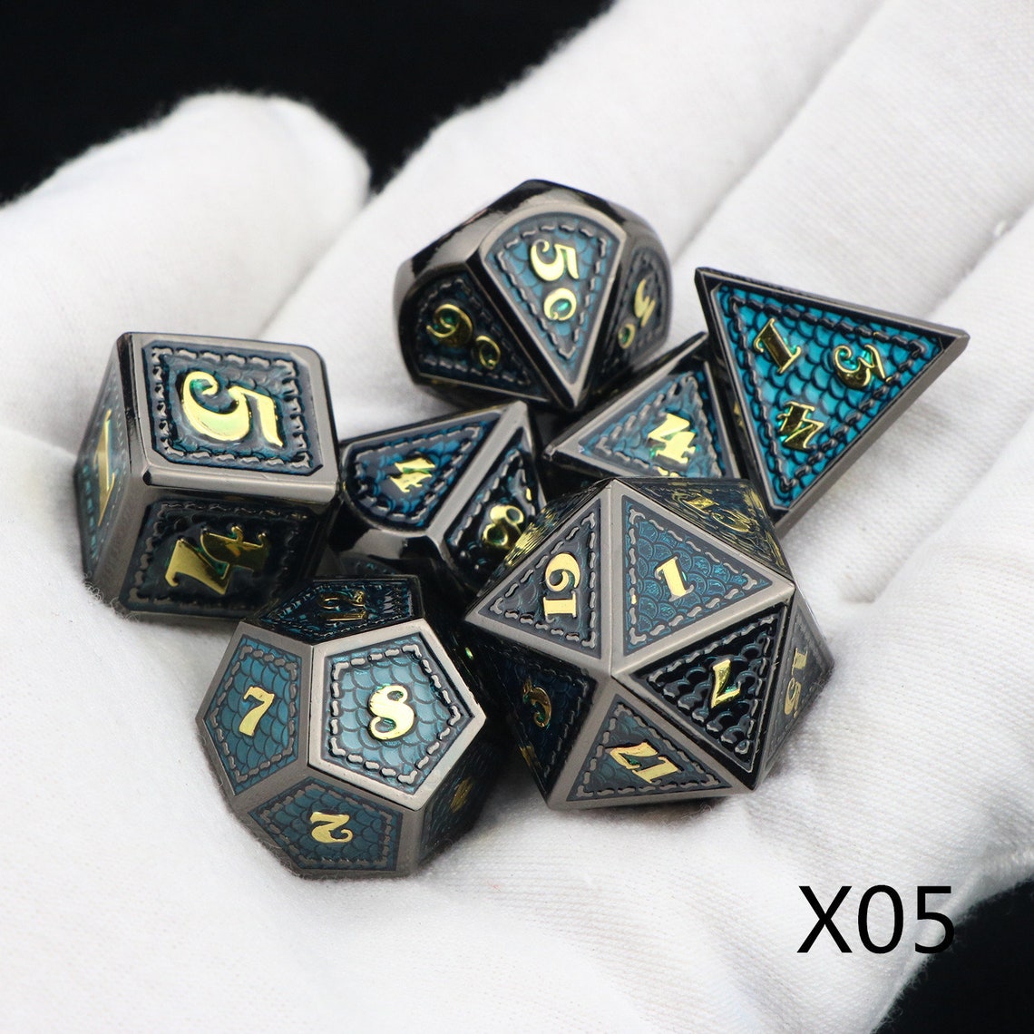 Green color dnd dice 7 Pieces Metal Dices Role Playing