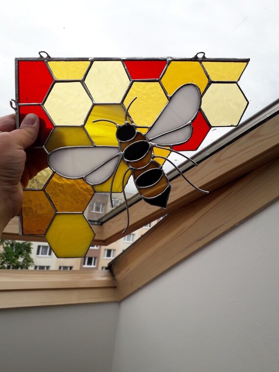 Honeycomb Glass Bee Beecorner Stained 