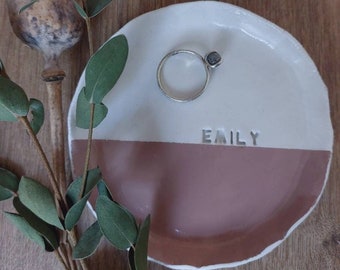 Neutral Dusky Pink Painted Personalised Ring Dish Handmade l Trinket Dish l Ring Holder l Mothers Day Gift l Bridesmaid l Jewellery Dish