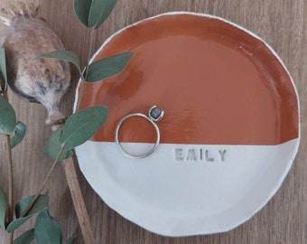 Neutral Burnt Orange/Rust Painted Personalised Ring Dish Handmade l Trinket Dish l Ring Holder l Mothers Day l Bridesmaid l Jewellery Dish