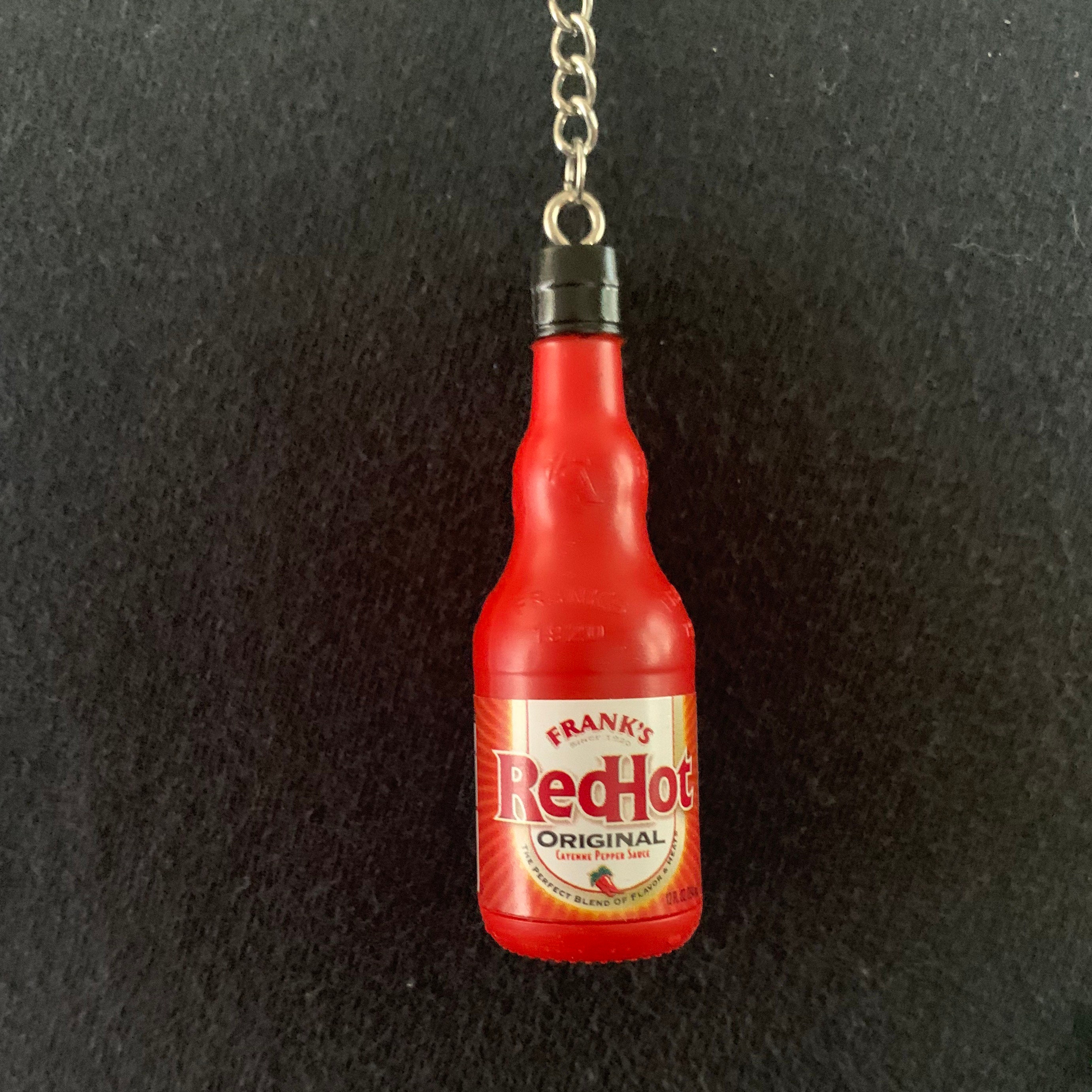 Fifty Shades Of Heat Hot Sauce With Handcuffs Key Chain - 5 Ounce Bottle 