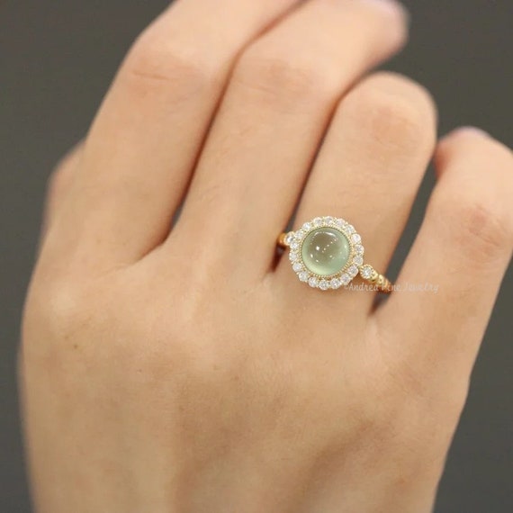 Anillo de jade verde menta helada vintage anillo de compromiso de diamantes con halo anillo de diamantes de jadeita verde claro natural anillo de cabina redonda de piedra de jade genuina