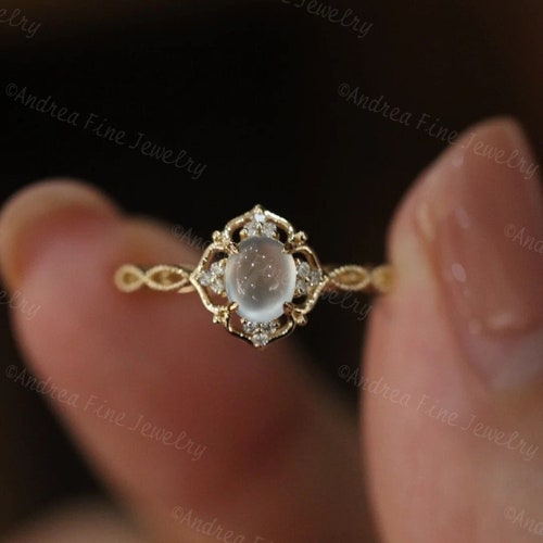 Anillos de promesa de jadeíta delicados, anillo de compromiso de jade helado floral, anillo de jade helado, anillo de jade genuino en venta, anillo de jade macizo birmano