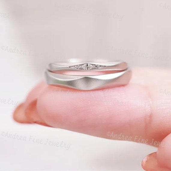 Shop for Solid Rhodium Plated Lover's Couple Ring online by Zavya