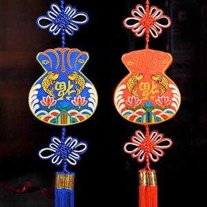 Due decorazioni appese per il Capodanno cinese lunghe 80 cm CNY decorazioni murali riutilizzabili Fook parole di fortuna appese decorazioni per porte Fortuna arriva