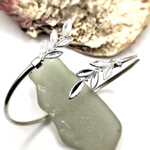 Handmade Olive Leaf Silver Bangle Bracelet For Women