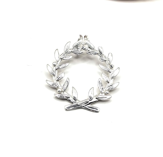 Olive Wreath Leaf Sterling Silver Pendant