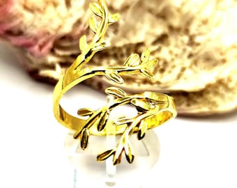 Anillo de plata con hoja de olivo griego bañado en oro para mujer