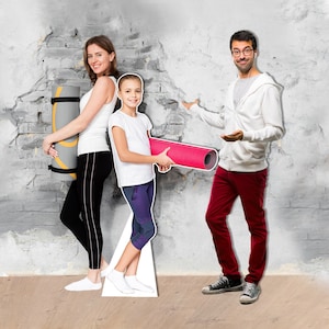 Découpes personnalisées en coroplaste grandeur nature de n'importe quelle photo, voyageur debout personnalisé, modèle debout grandeur nature idéal pour les fêtes et les événements spéciaux