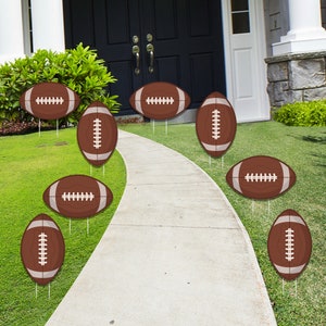 Football Yard Sign Cutouts - Sports Game Yard Decorations, American Football Theme Outdoor for Team School Game Yard Décor with Metal Stakes