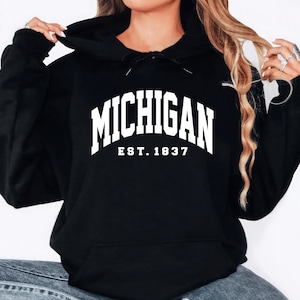 Michigan Hoodie, Vintage Michigan Unisex Hoodies, Michigan Established 1837 Hoodie, Michigan State Hooded Sweatshirt, Trendy Michigan Hoodie