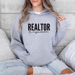 Custom Realtor Hoodie, Personalized Real Estate Hoodie, Real Estate Broker Agent Hoodie, Unisex Realtor Pullover Hoodie, Gift for Realtor bild 3