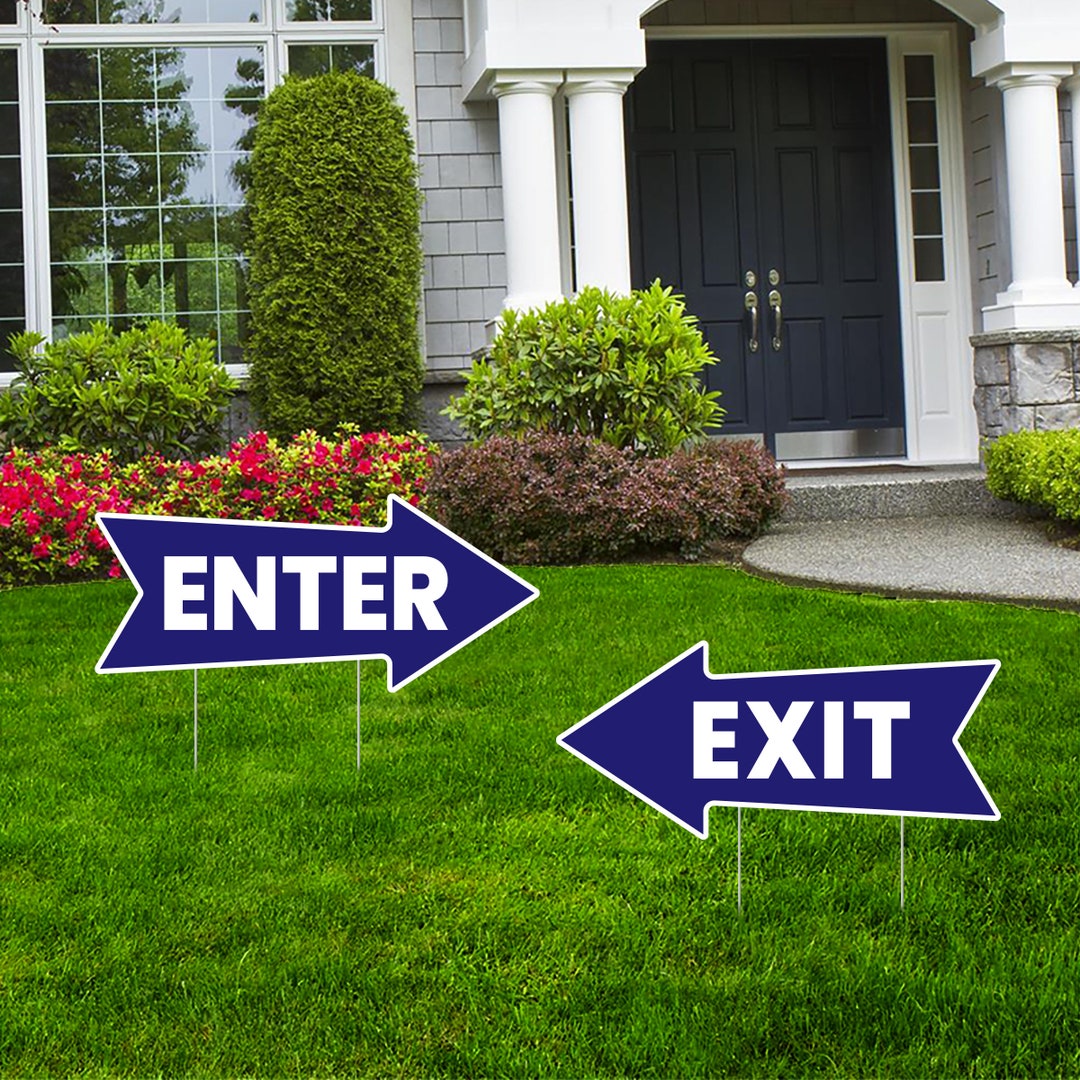 Pack of 2 Enter Exit Yard Signs With Arrows 23