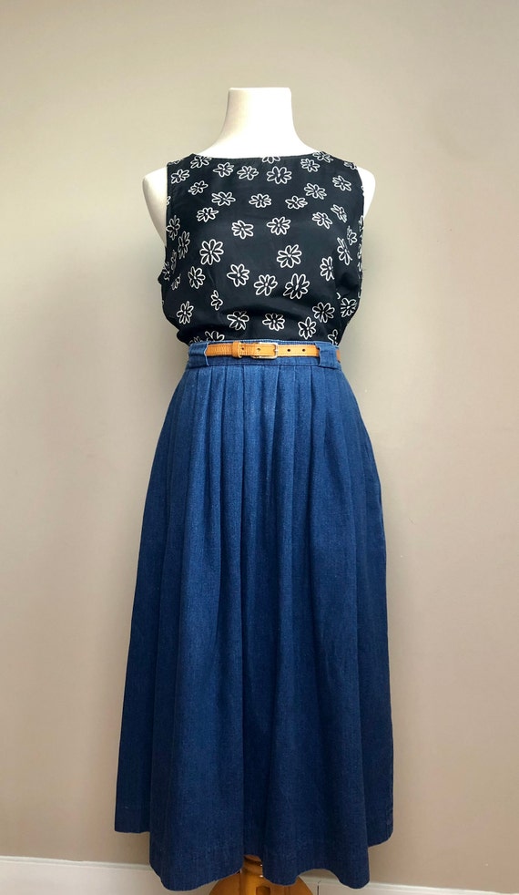 denim tulip skirt