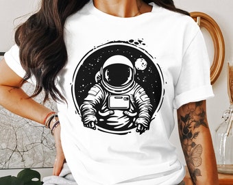 Astronaut Space Galaxy Universe Spaceman Gift Boys Girls T-Shirt Solar System Birthday Holiday Present Men Women Tshirt