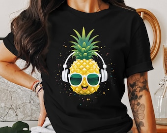 Funny Pineapple Fruit Tropical Summer Vacation Beach Gift T-Shirt Pineapple Fruit Birthday Holiday Present Men Women Tshirt